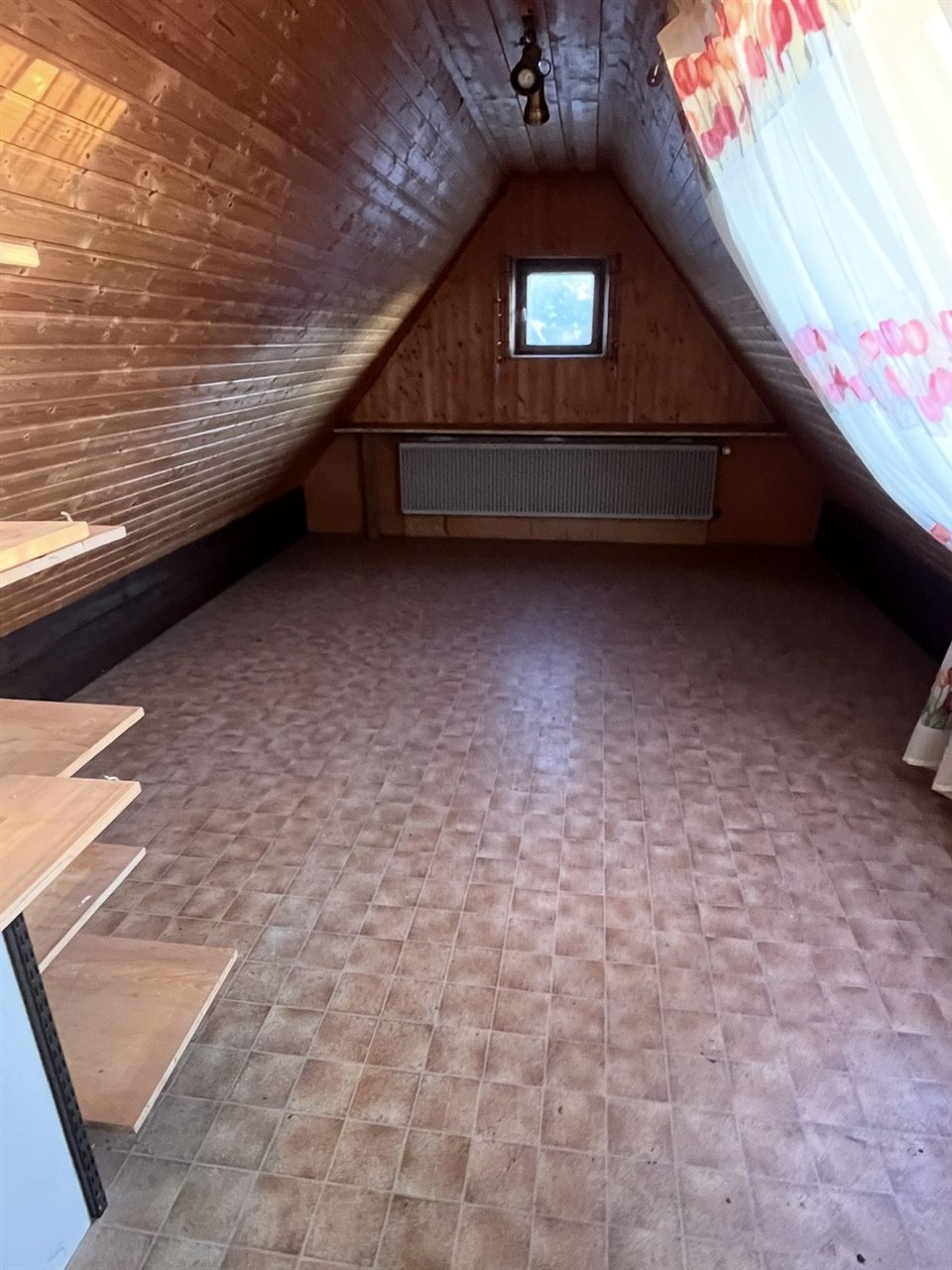 Dachboden besenrein nach der Entrümpelung